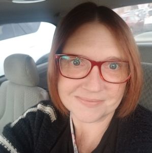 Meet your Posher, Carol-lynne